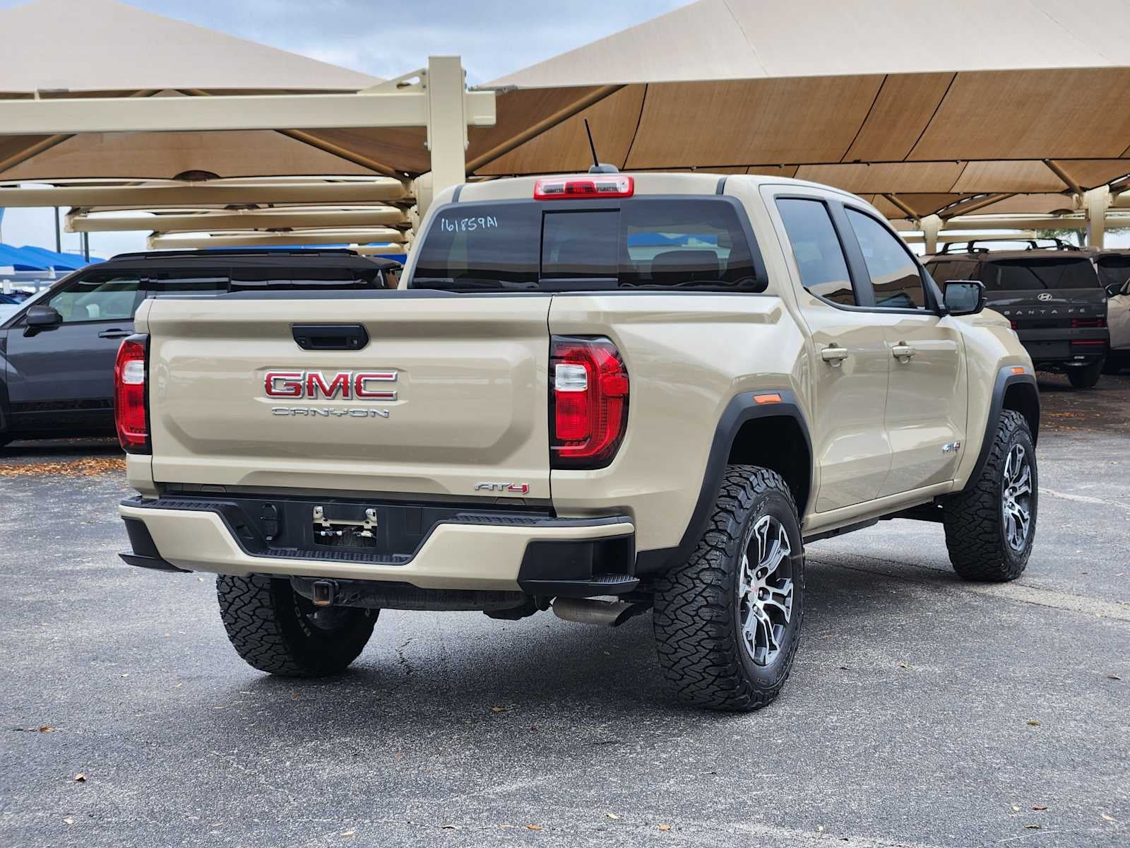 2024 GMC Canyon 4WD AT4