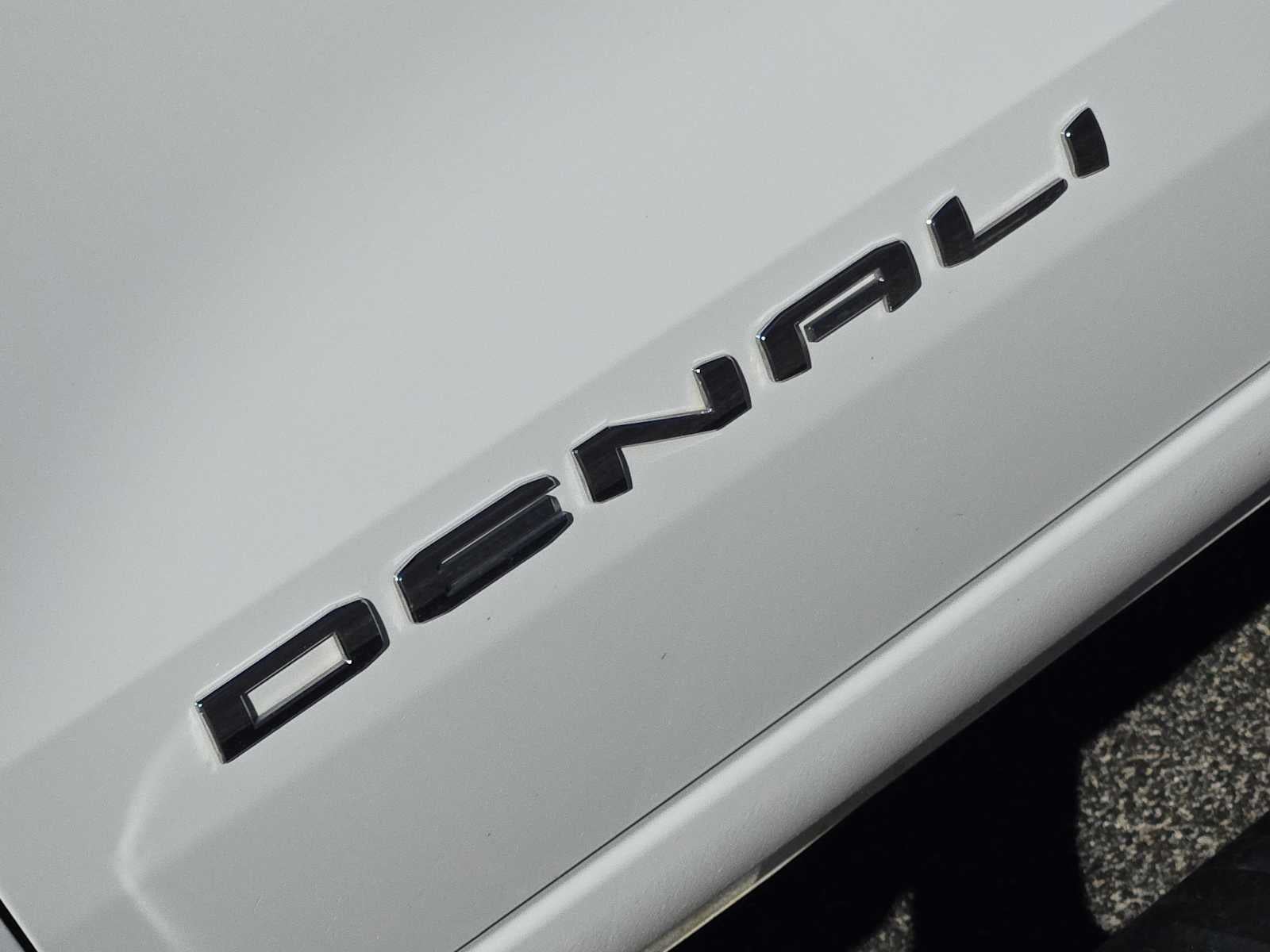 2024 GMC Canyon 4WD Denali