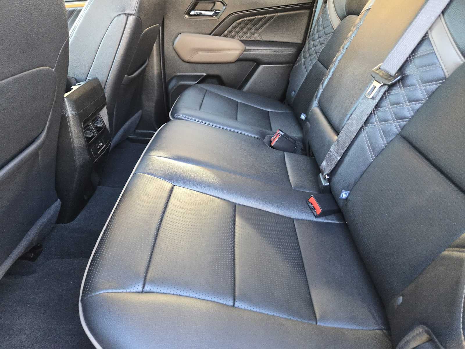 2024 GMC Canyon 4WD Denali