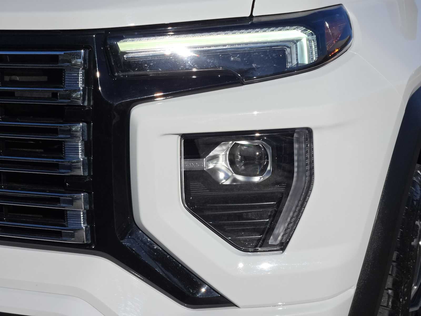 2024 GMC Canyon 4WD Denali