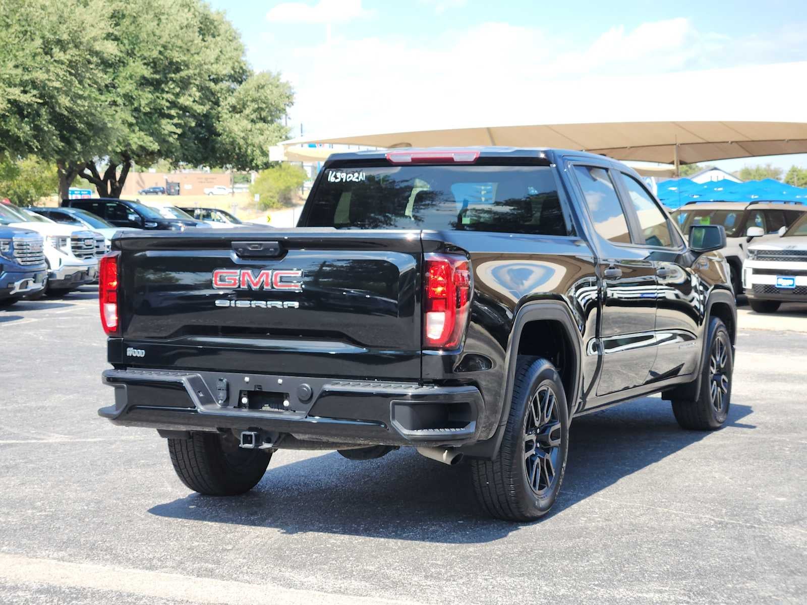 2025 GMC Sierra 1500 Pro