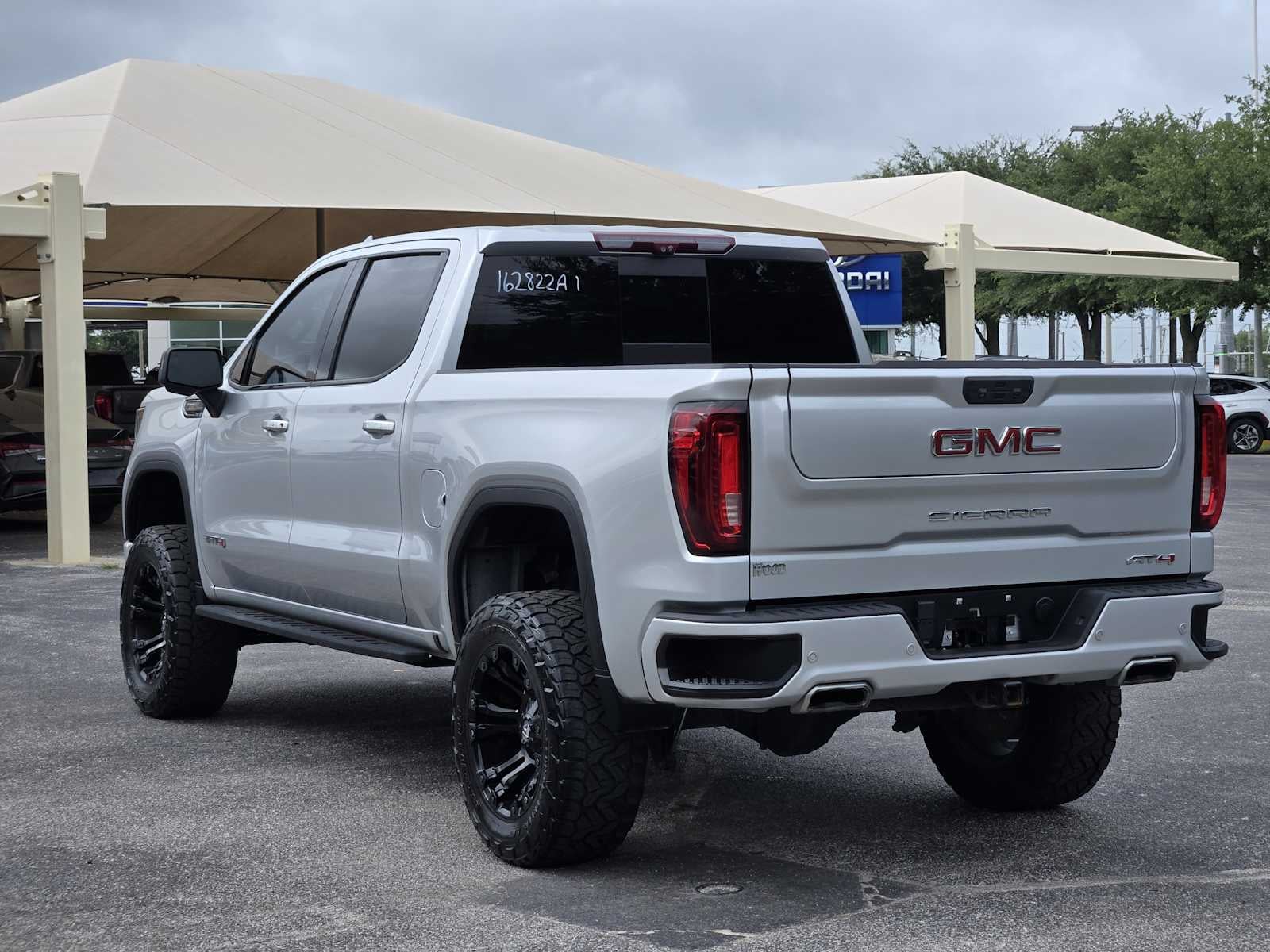 2022 GMC Sierra 1500 AT4