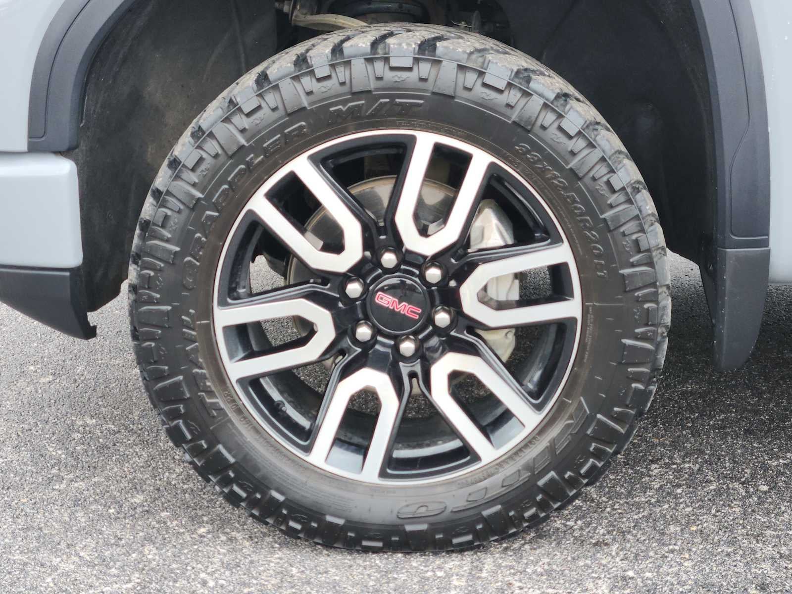 2025 GMC Sierra 1500 AT4