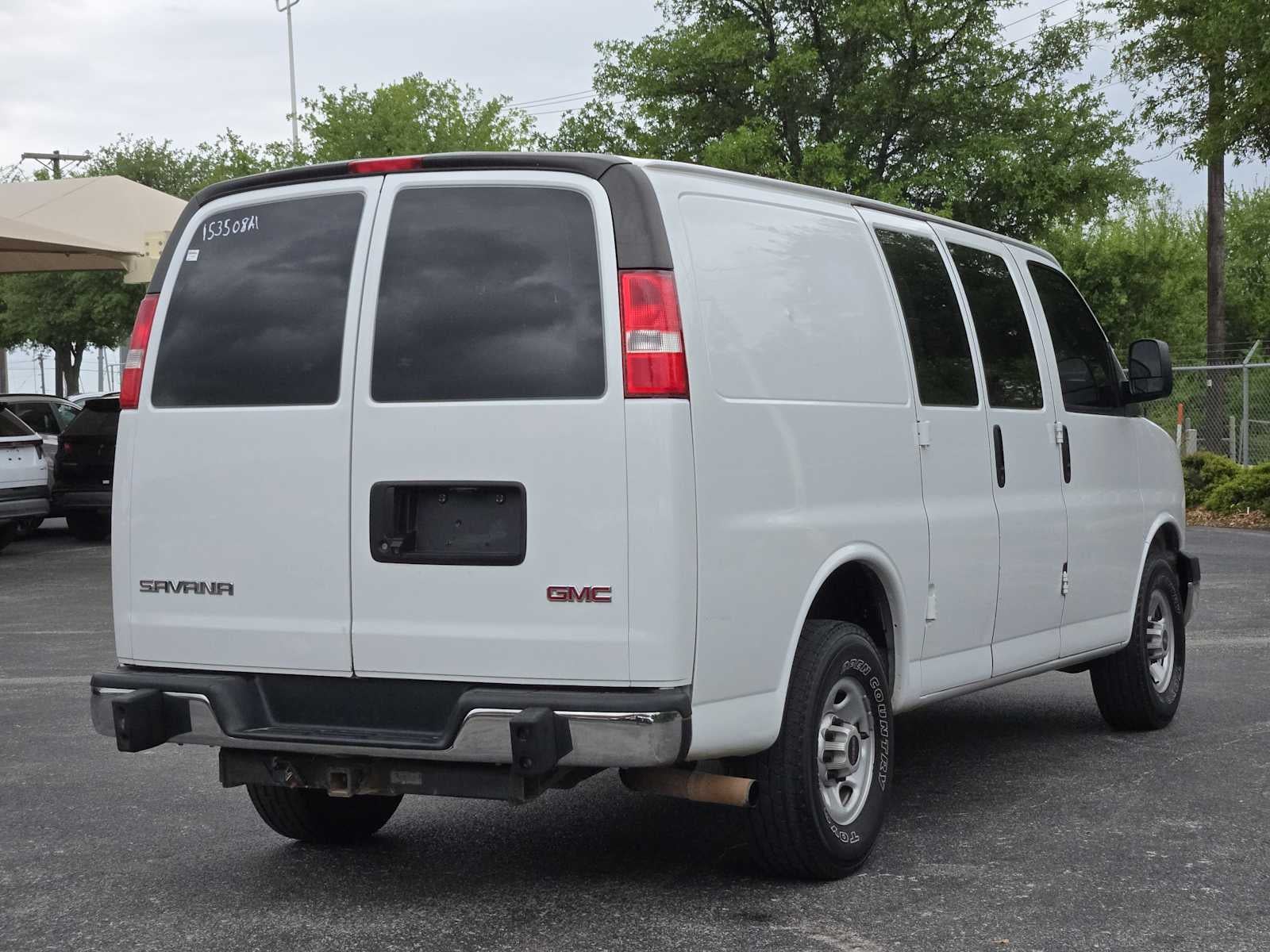 2020 GMC Savana Cargo Van RWD 2500 135"