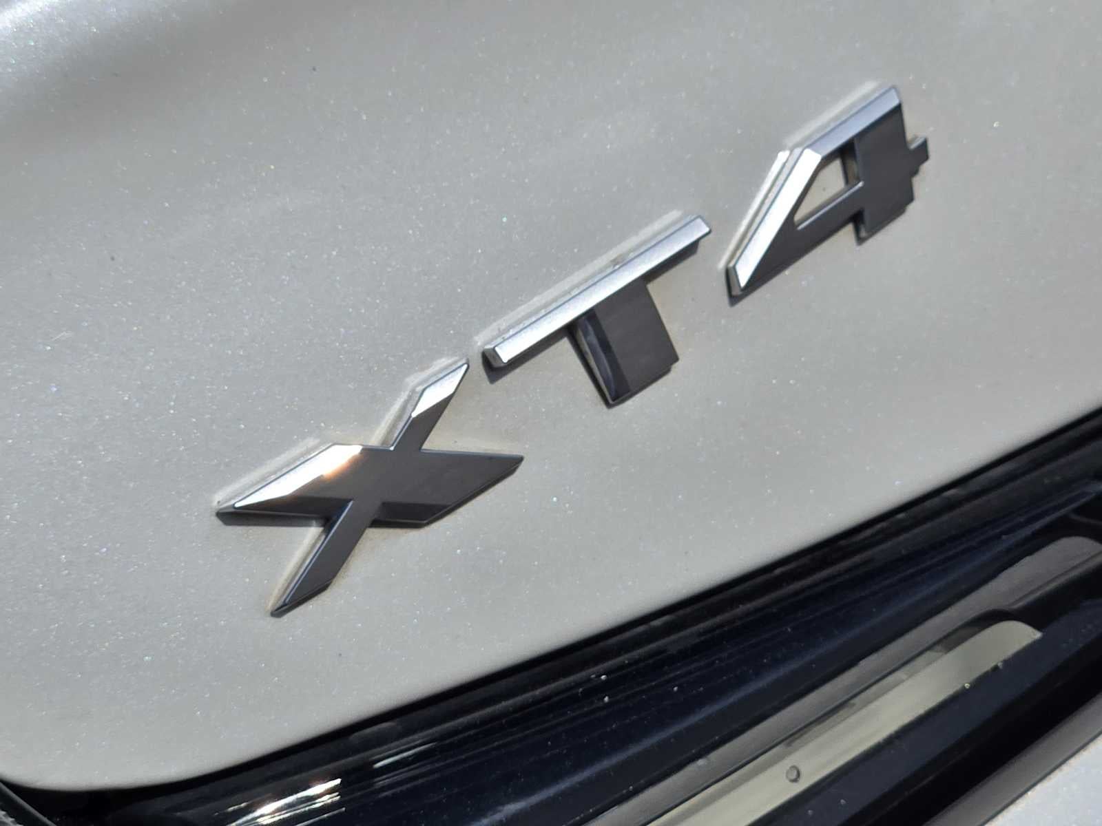 2020 Cadillac XT4 FWD Sport