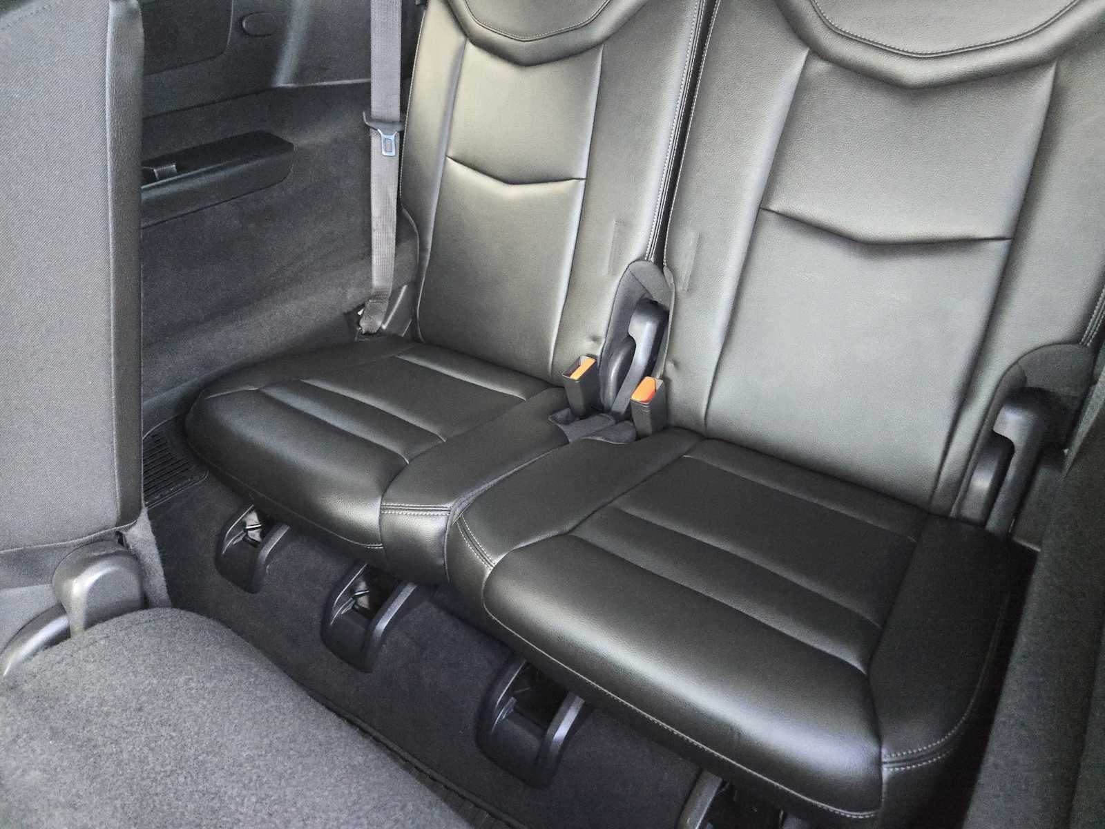 2022 Cadillac XT6 Luxury