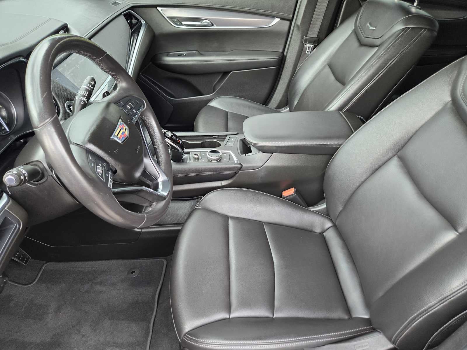 2023 Cadillac XT6 FWD Luxury