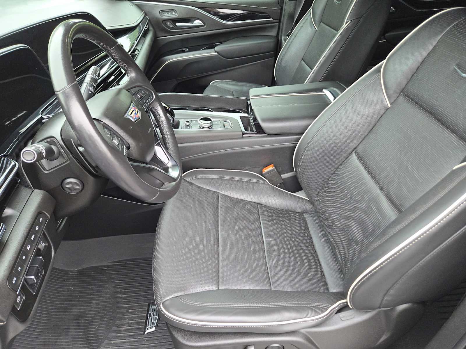 2023 Cadillac Escalade 4WD Sport