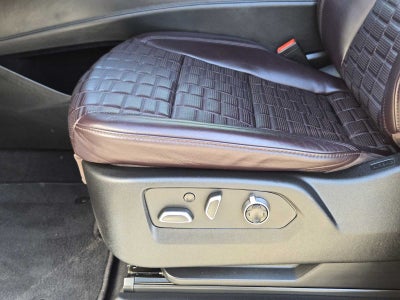 2023 Cadillac Escalade 4WD Sport Platinum