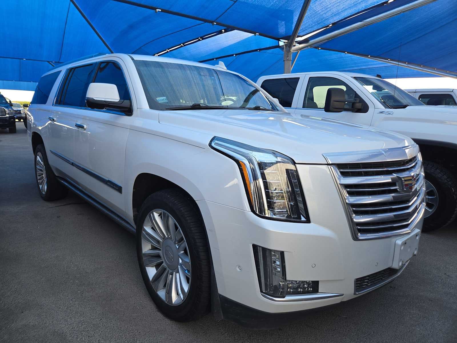 2019 Cadillac Escalade ESV Platinum