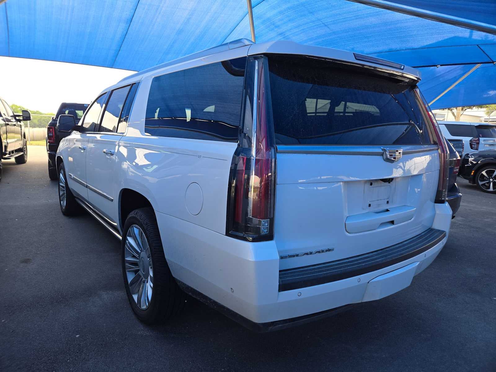 2019 Cadillac Escalade ESV Platinum