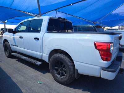 2018 Nissan Titan SV
