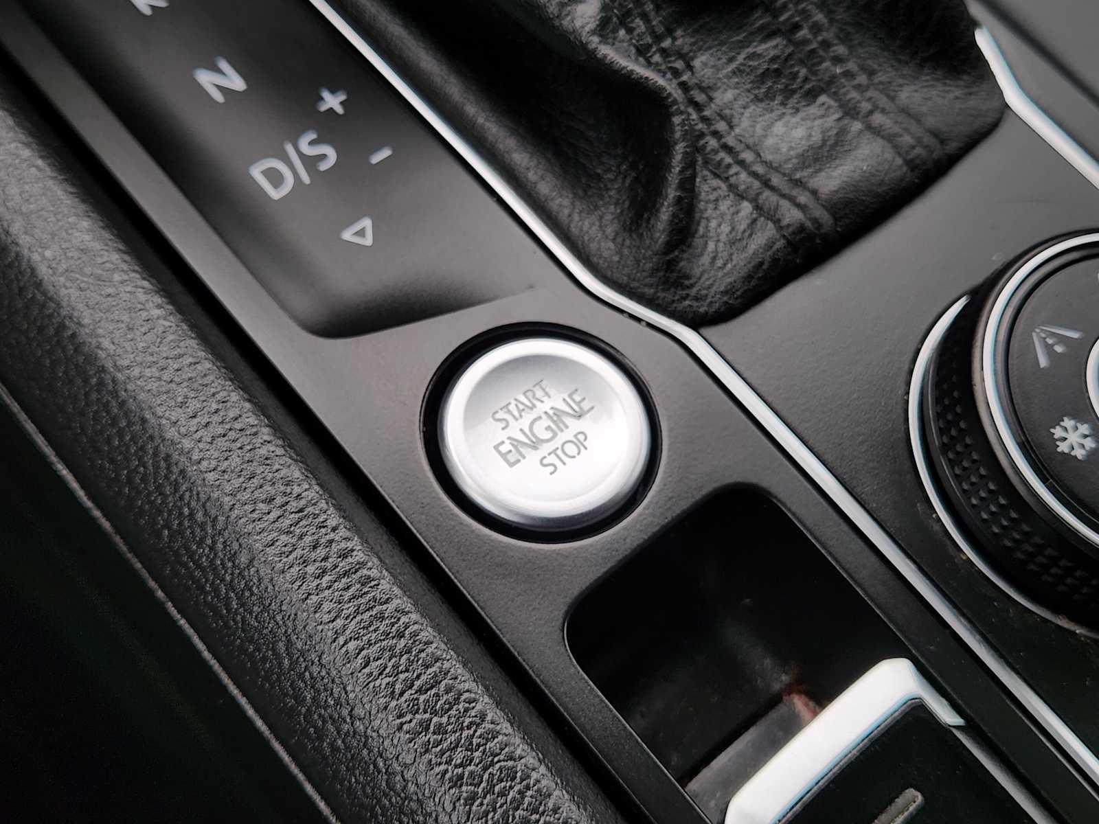 2018 Volkswagen Atlas 3.6L V6 SE