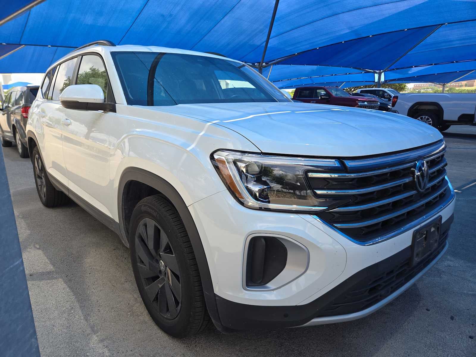 2024 Volkswagen Atlas 2.0T SE w/Technology