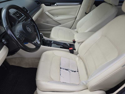 2015 Volkswagen Passat 2.0L TDI SE w/Sunroof