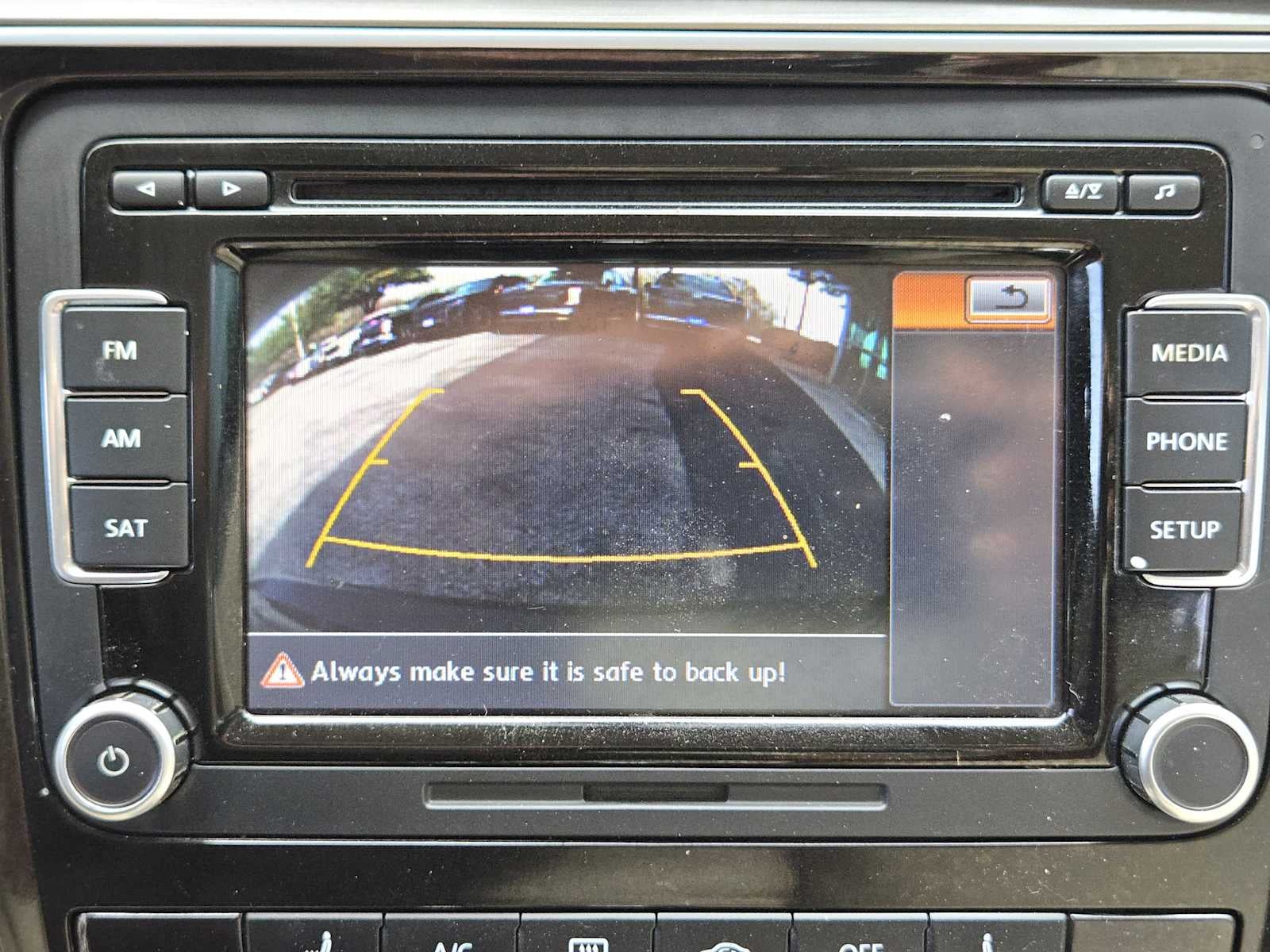 2015 Volkswagen Passat 2.0L TDI SE w/Sunroof