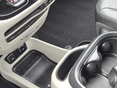 2019 Chrysler Pacifica Touring L Plus