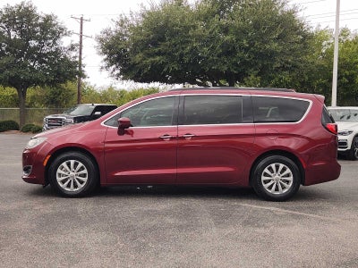2019 Chrysler Pacifica Touring Plus