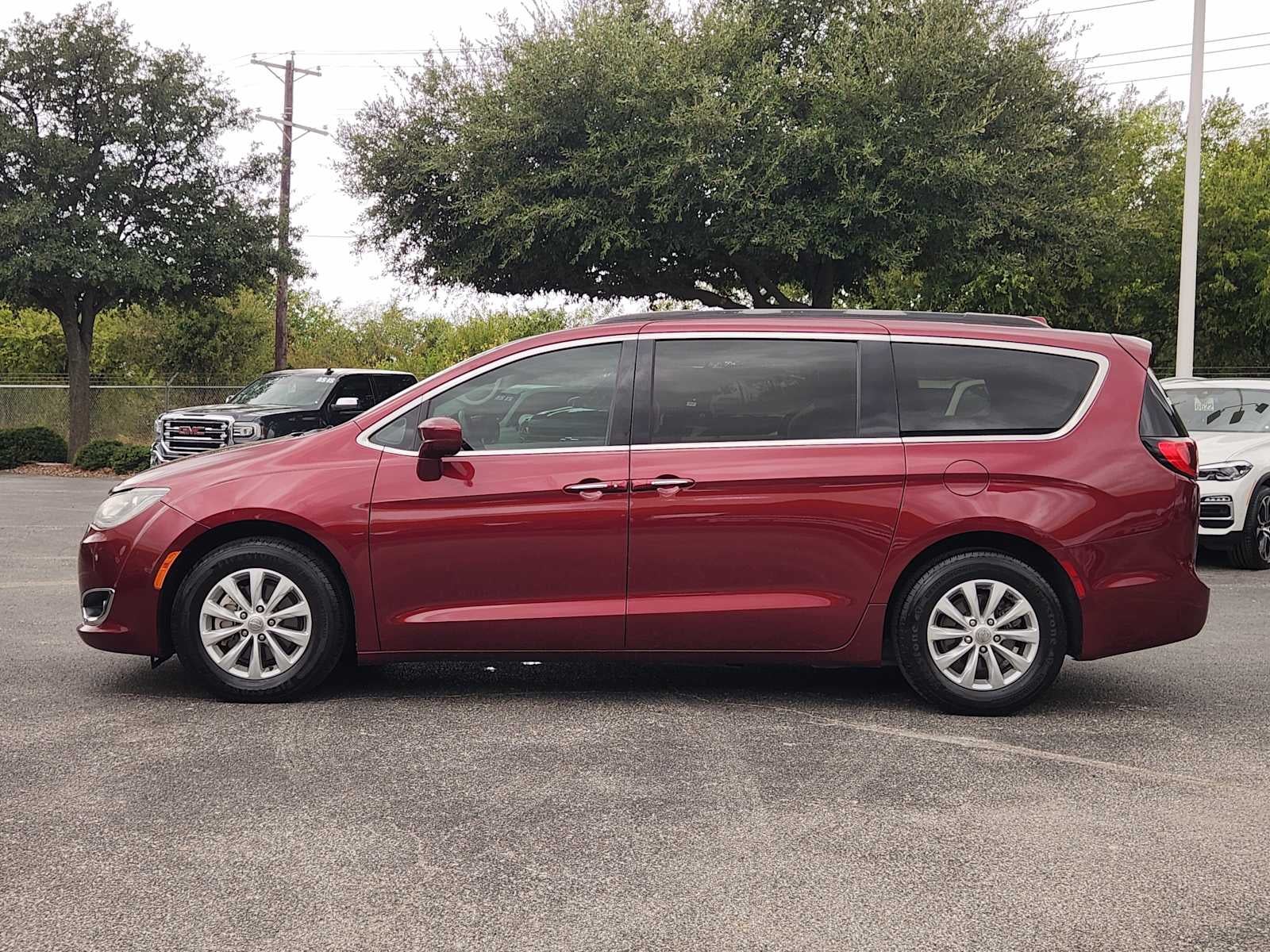2019 Chrysler Pacifica Touring Plus