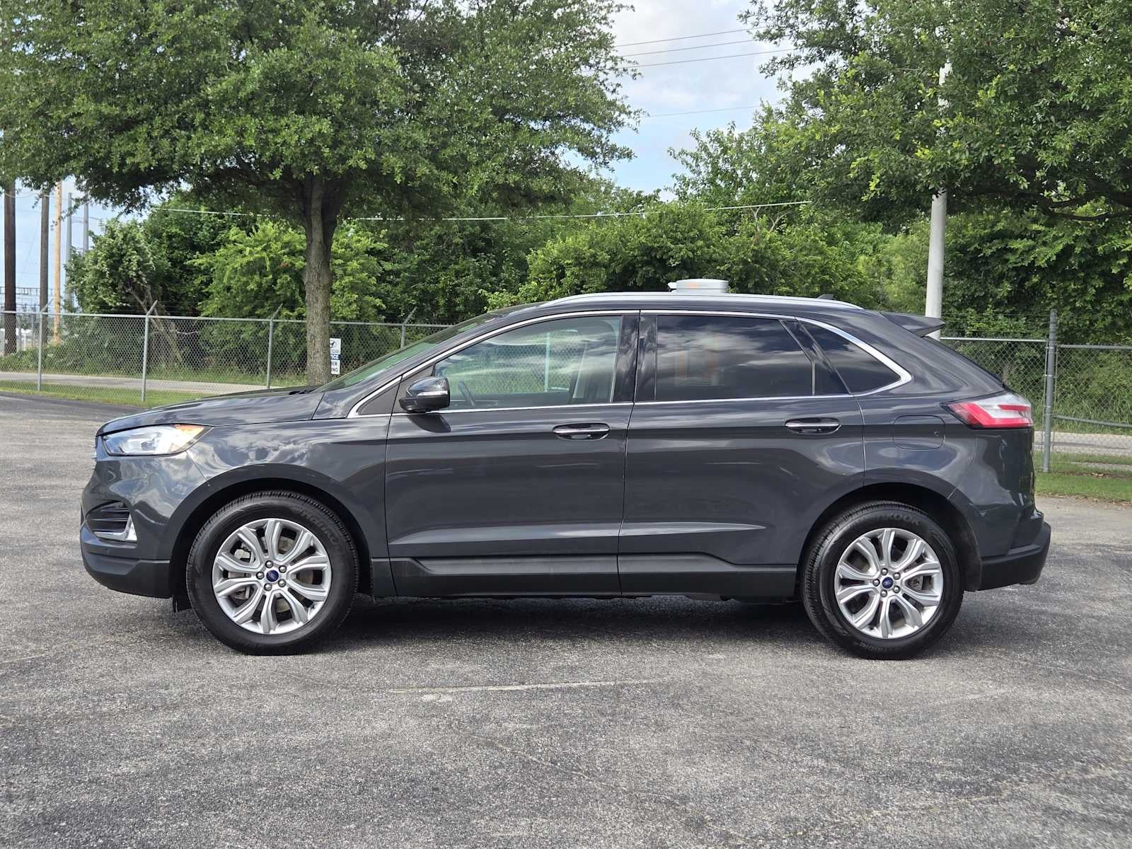 2021 Ford Edge Titanium