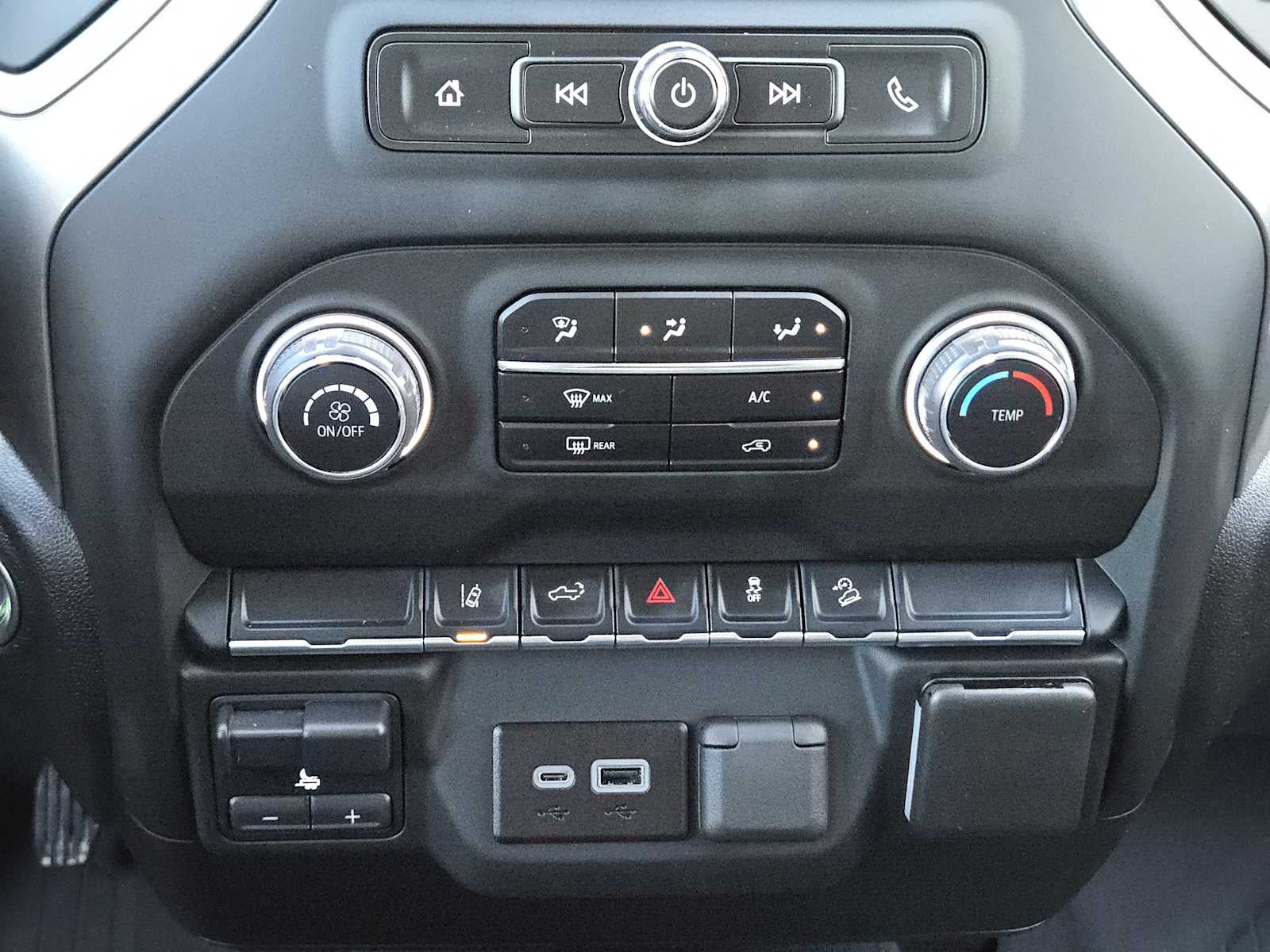 2025 Chevrolet Silverado 2500HD Custom