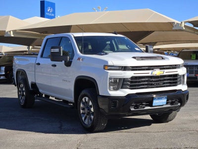 2025 Chevrolet Silverado 2500HD Custom