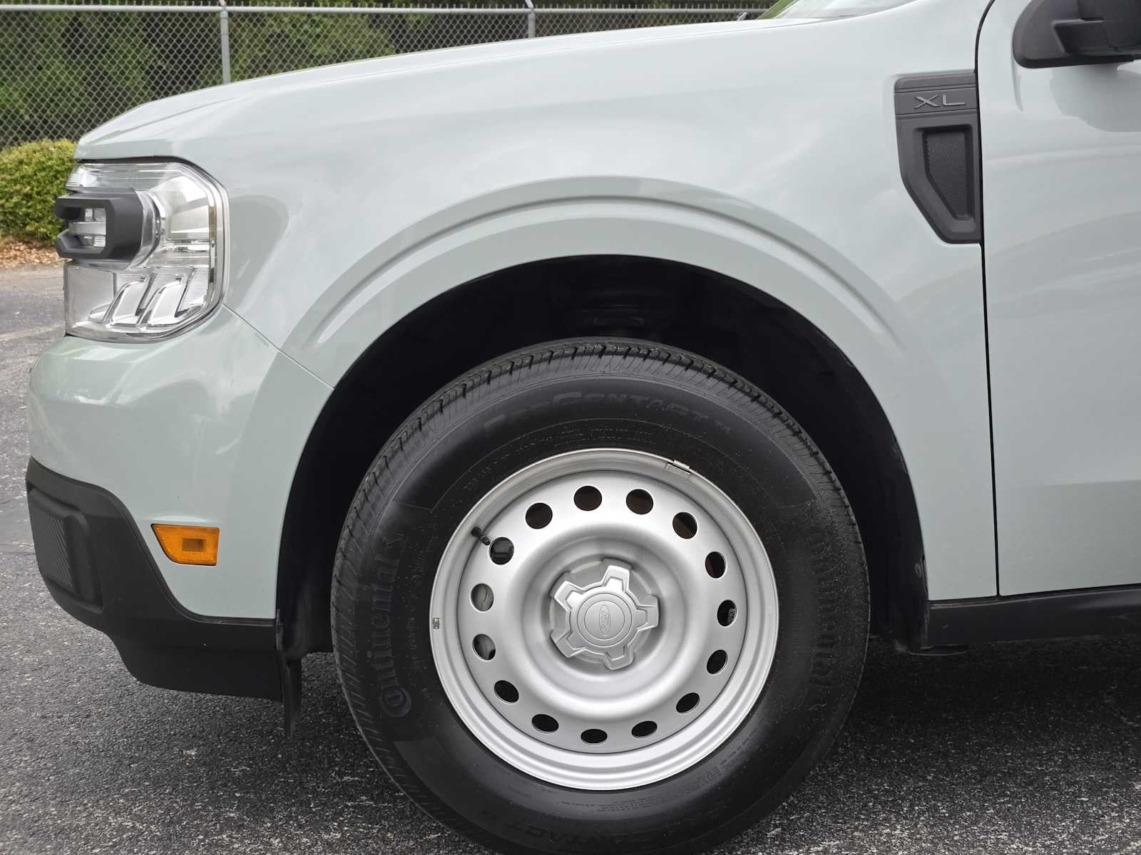 2024 Ford Maverick XL