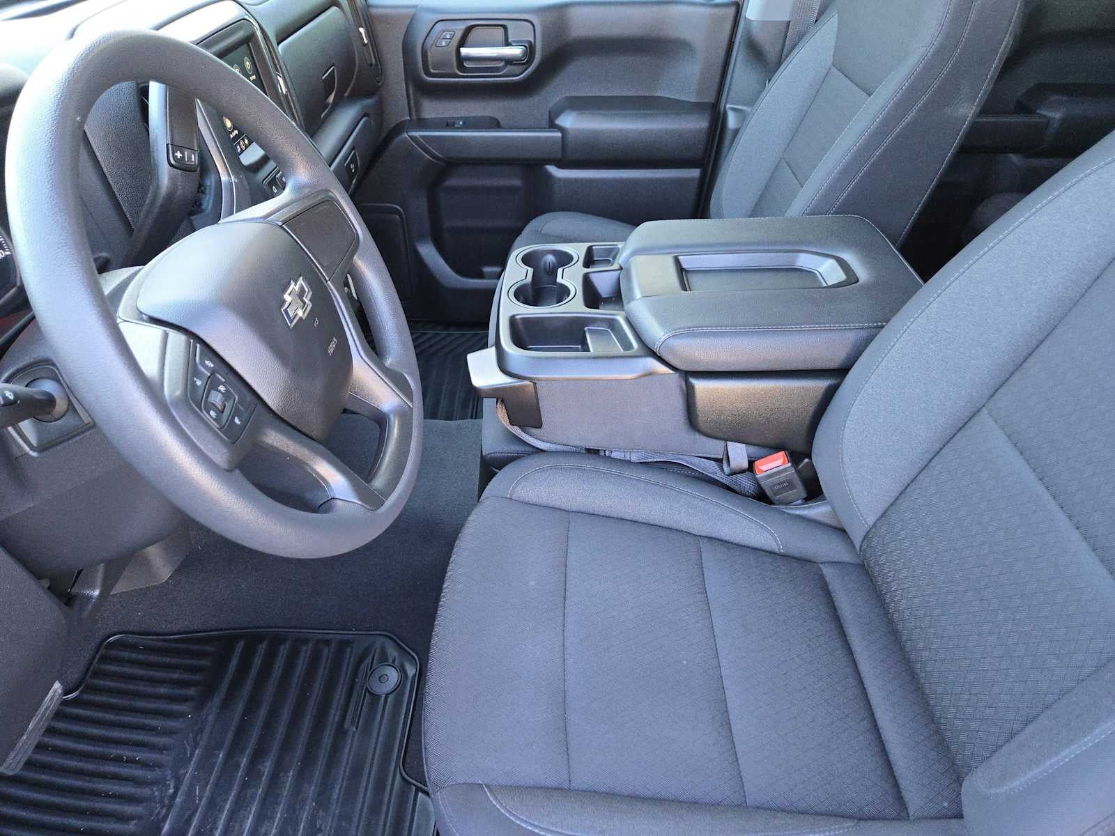 2025 Chevrolet Silverado 1500 Custom Trail Boss