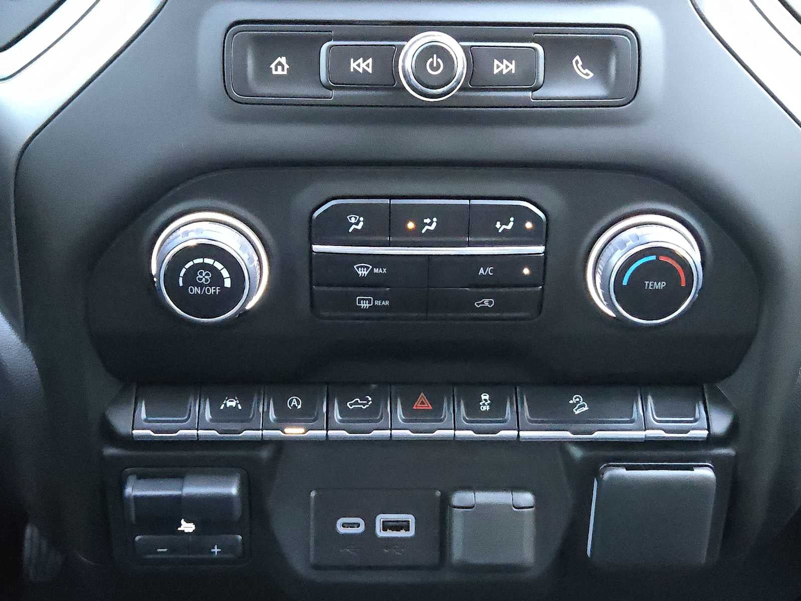 2025 Chevrolet Silverado 1500 Custom Trail Boss