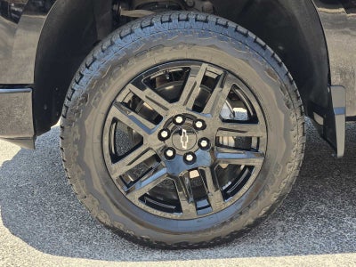 2023 Chevrolet Silverado 1500 Custom Trail Boss