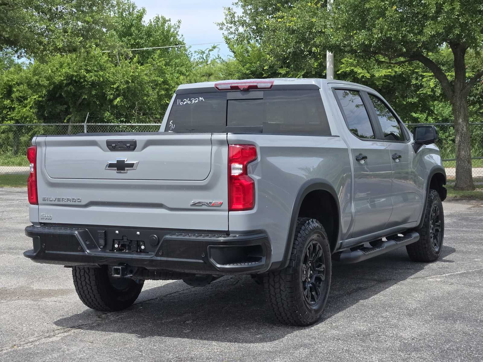 2024 Chevrolet Silverado 1500 ZR2