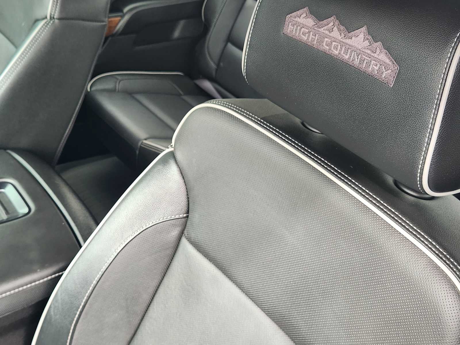 2017 Chevrolet Silverado 1500 High Country