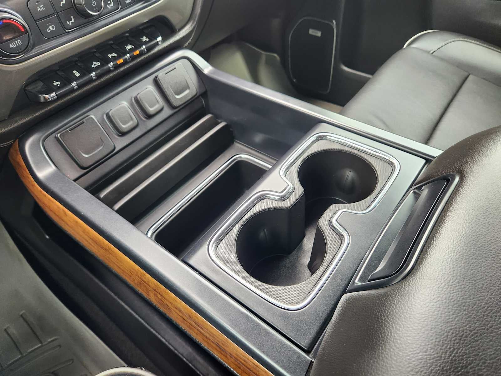 2017 Chevrolet Silverado 1500 High Country