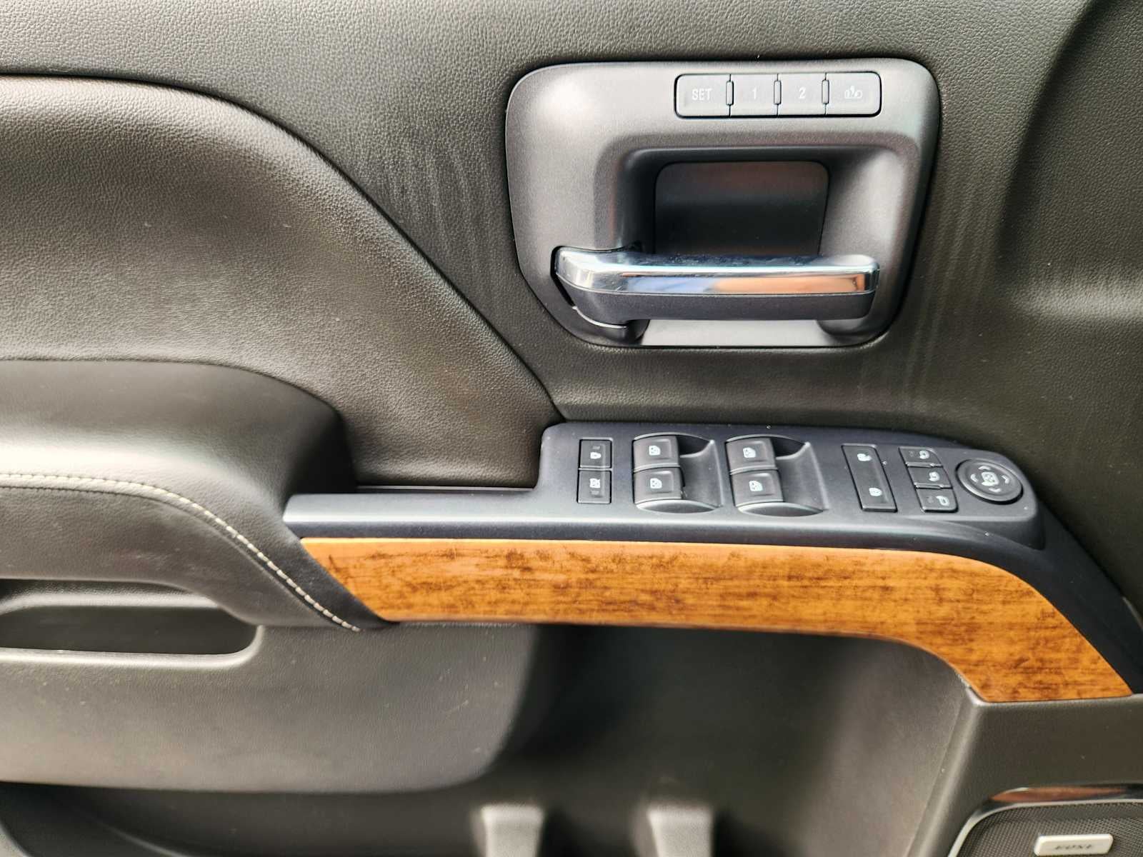 2017 Chevrolet Silverado 1500 High Country