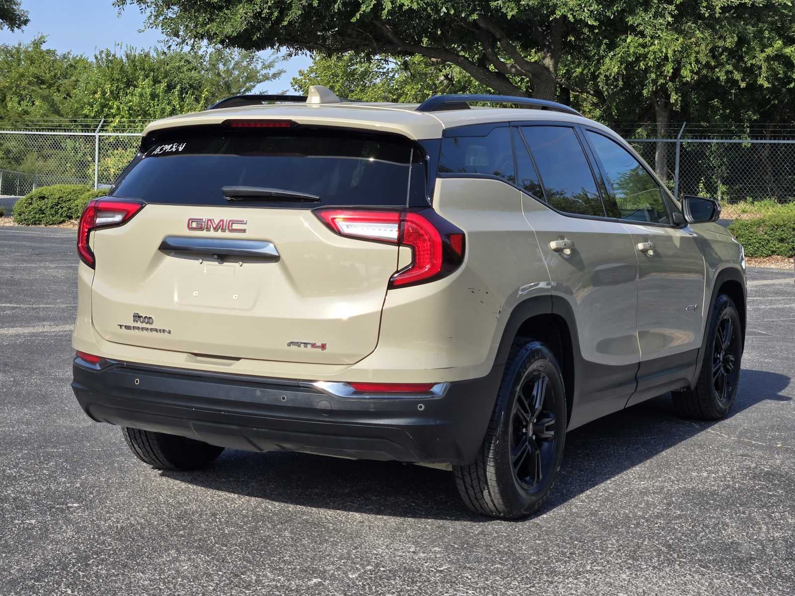 2023 GMC Terrain AT4