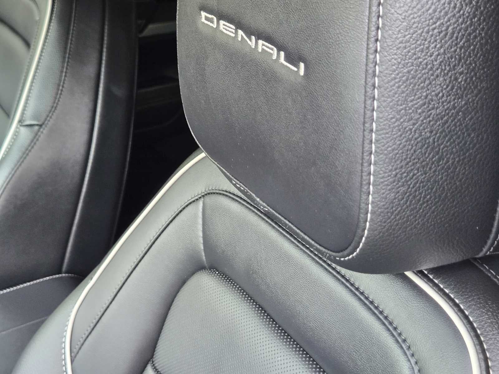 2026 GMC Terrain AWD Denali