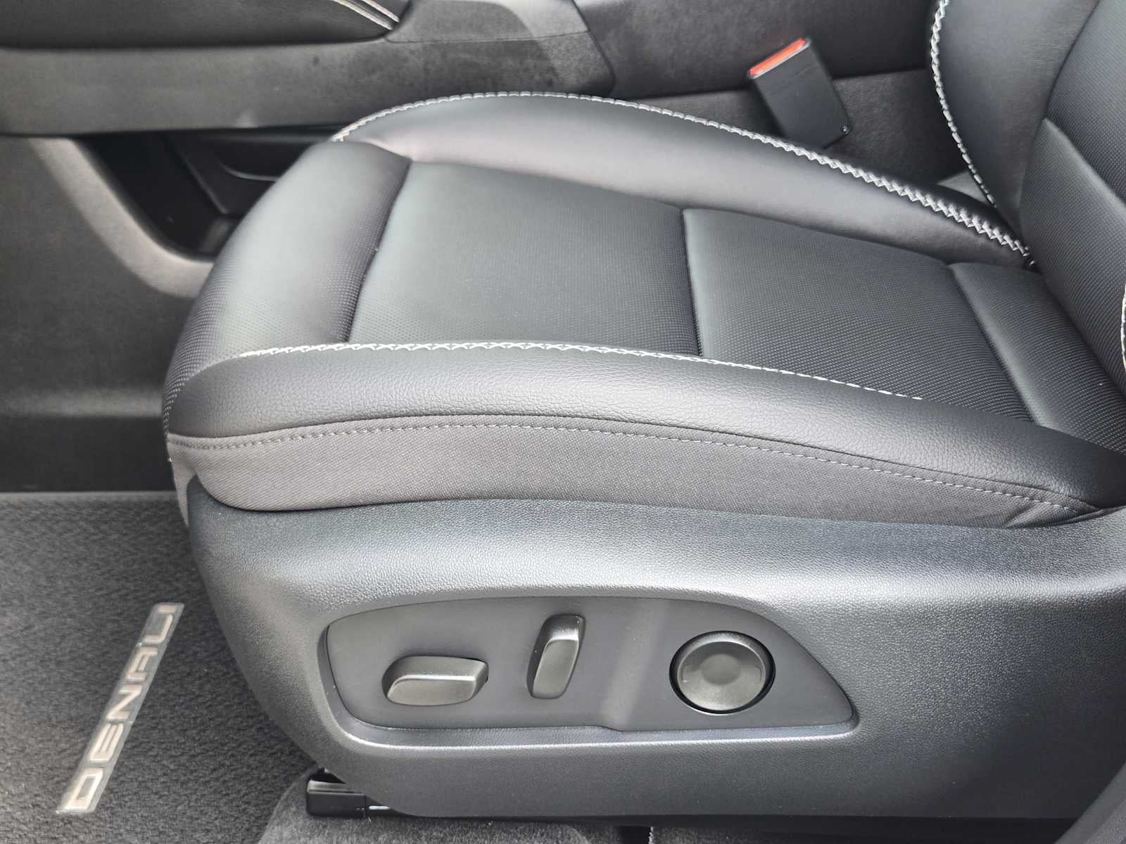 2026 GMC Terrain AWD Denali
