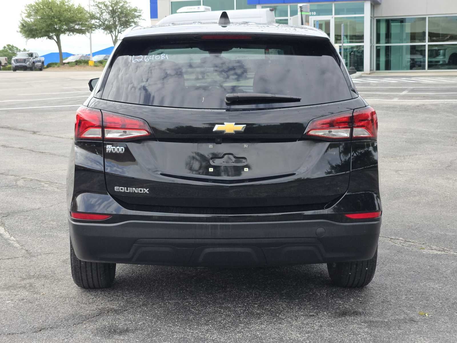 2023 Chevrolet Equinox LS