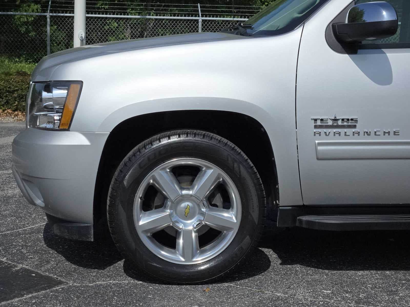 2011 Chevrolet Avalanche LT