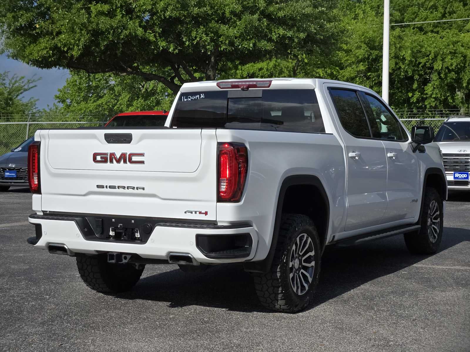 2022 GMC Sierra 1500 Limited AT4