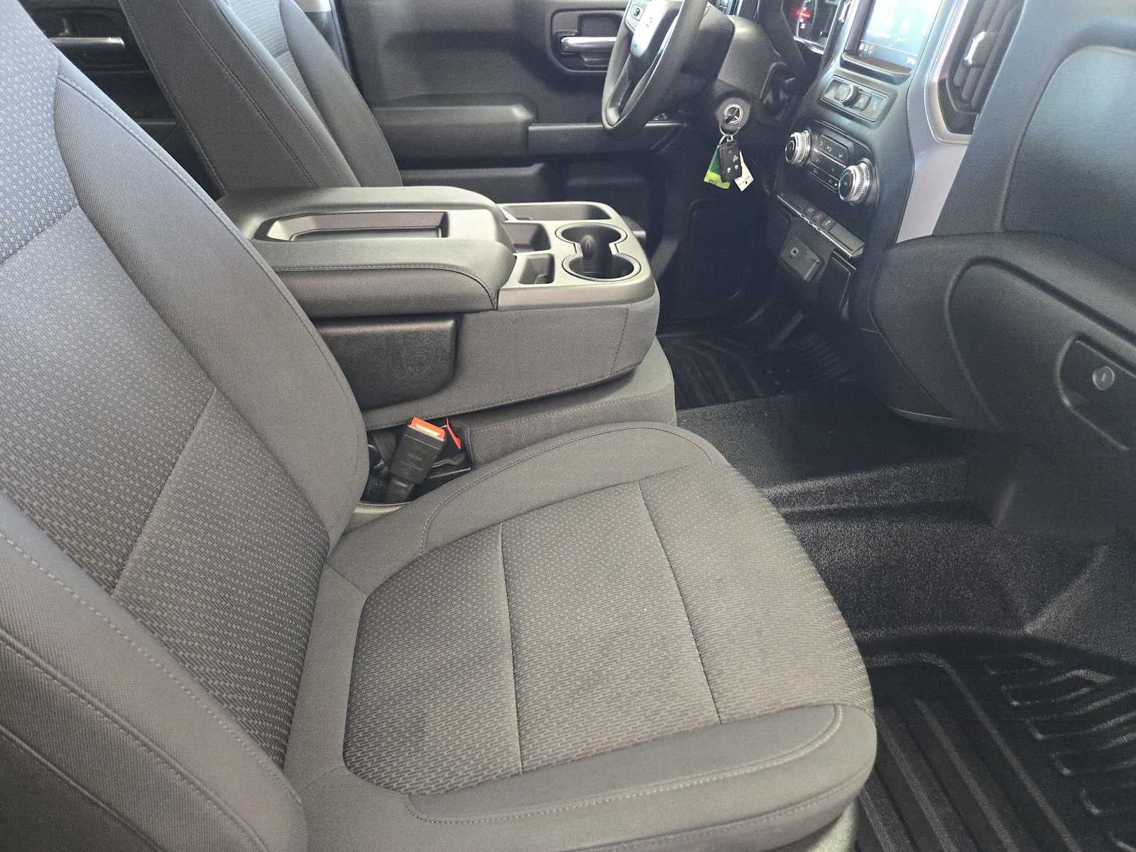 2020 GMC Sierra 1500 4WD Crew Cab 147"