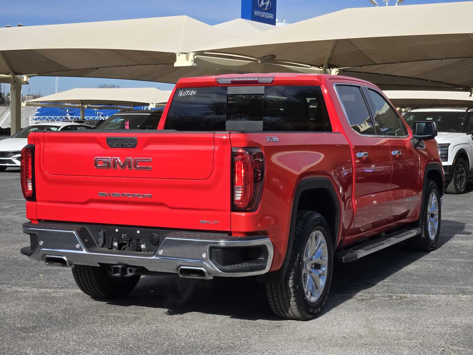2021 GMC Sierra 1500 SLT