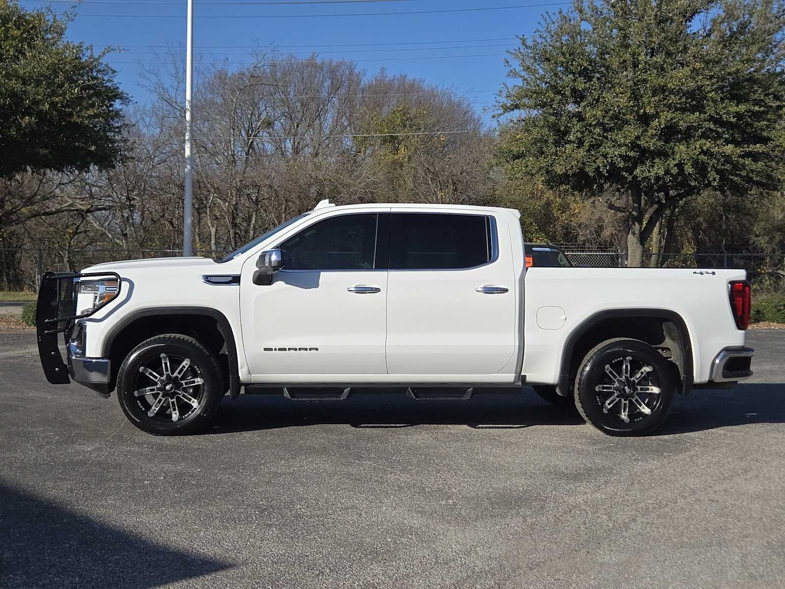 2020 GMC Sierra 1500 SLT