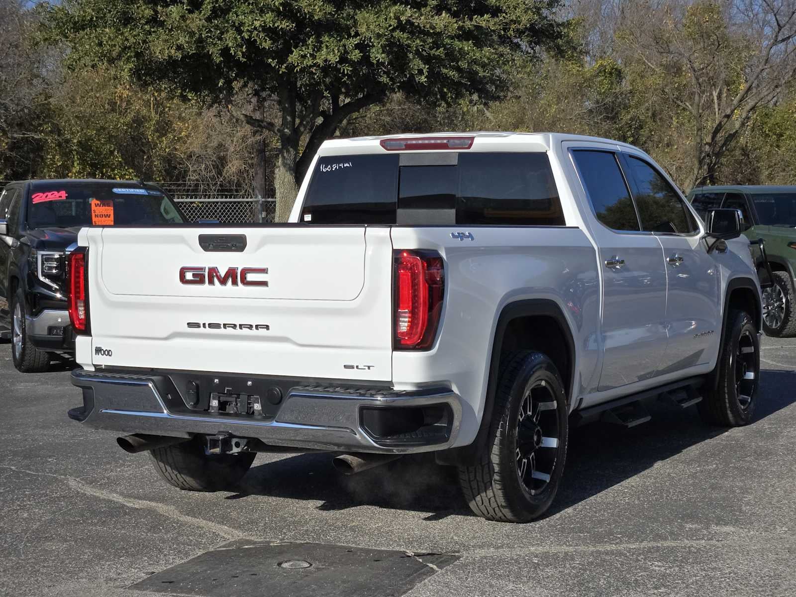 2020 GMC Sierra 1500 SLT