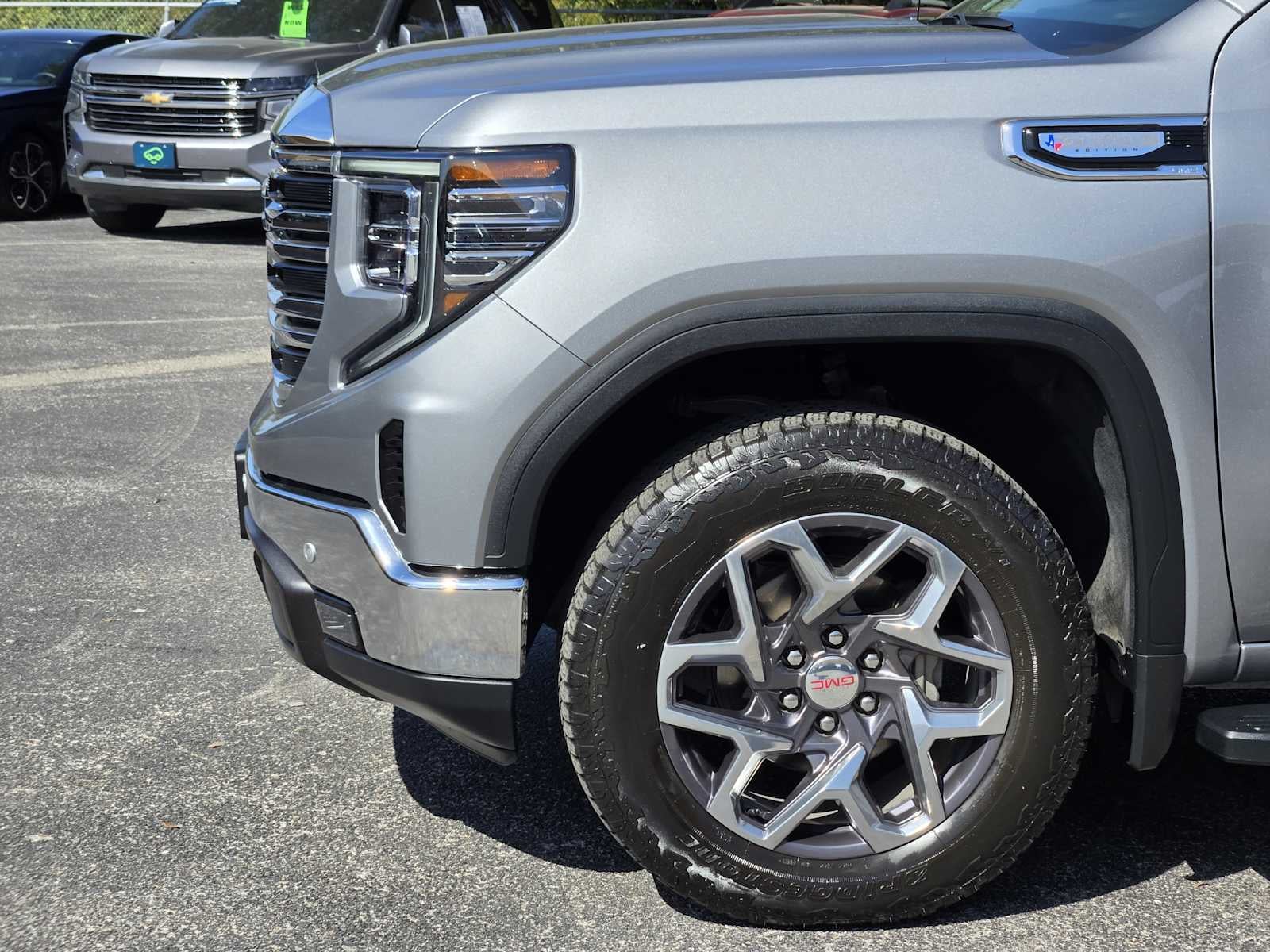 2024 GMC Sierra 1500 SLT