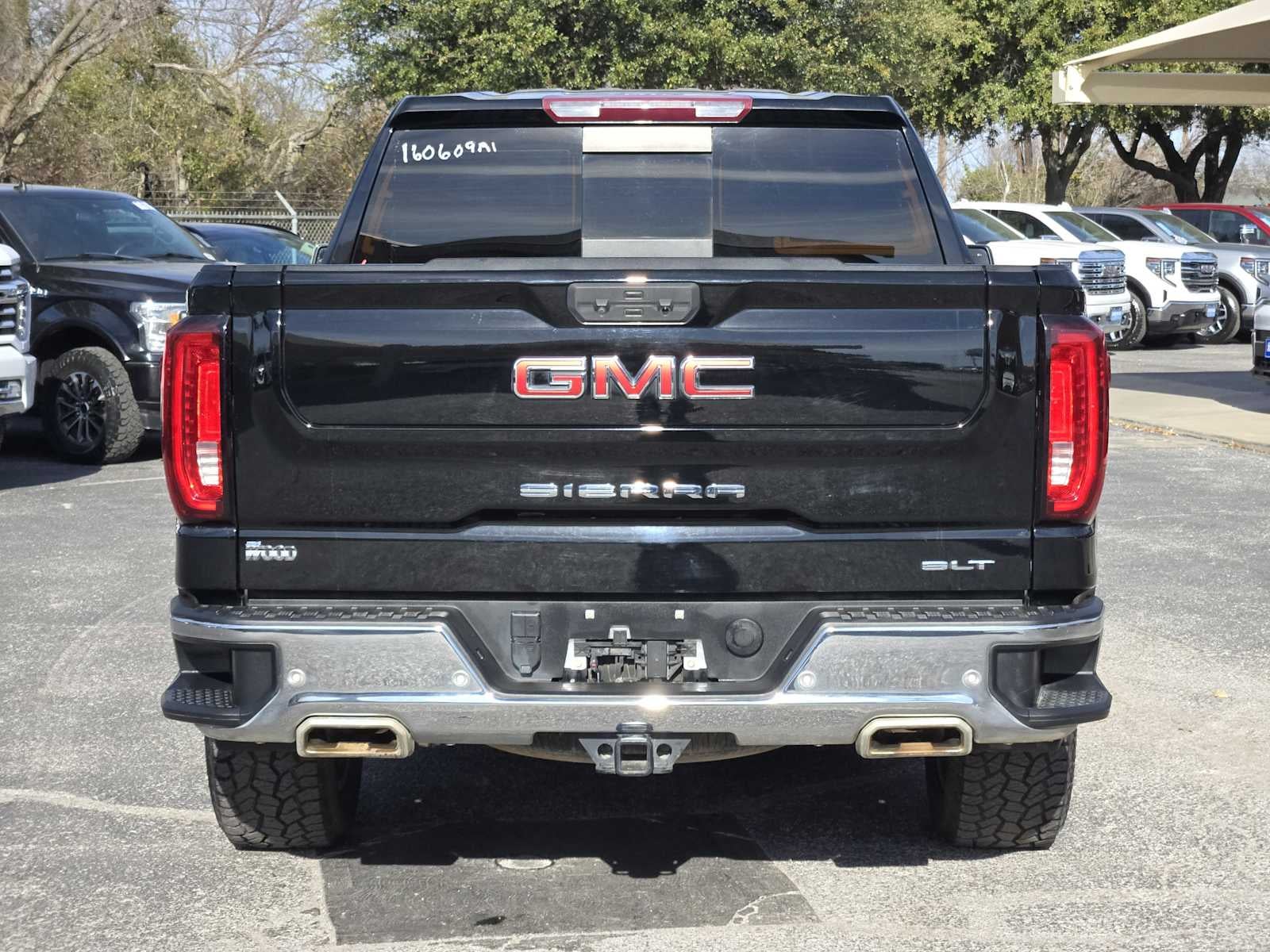 2022 GMC Sierra 1500 SLT