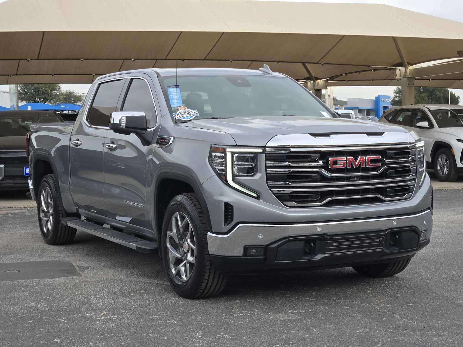 2023 GMC Sierra 1500 SLT