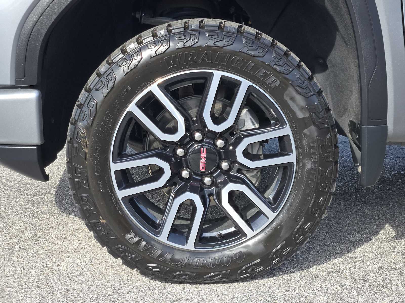 2024 GMC Sierra 1500 AT4
