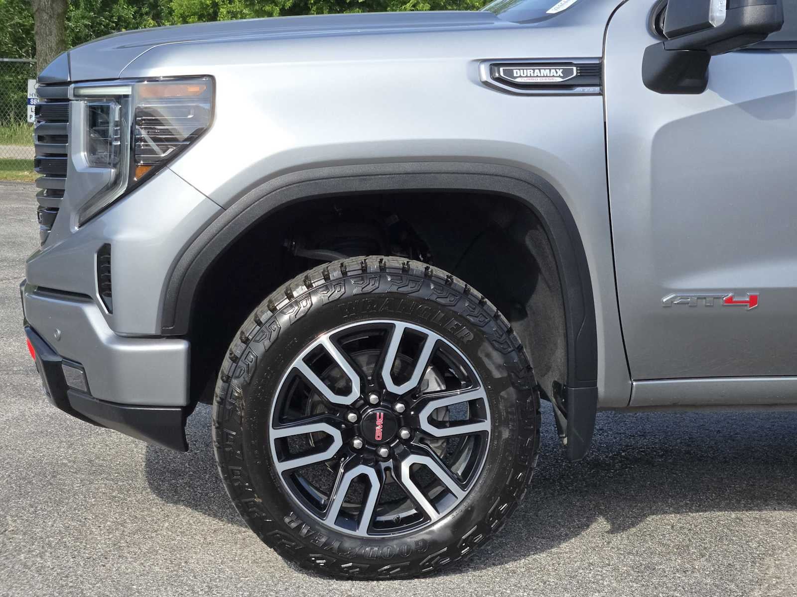 2024 GMC Sierra 1500 AT4