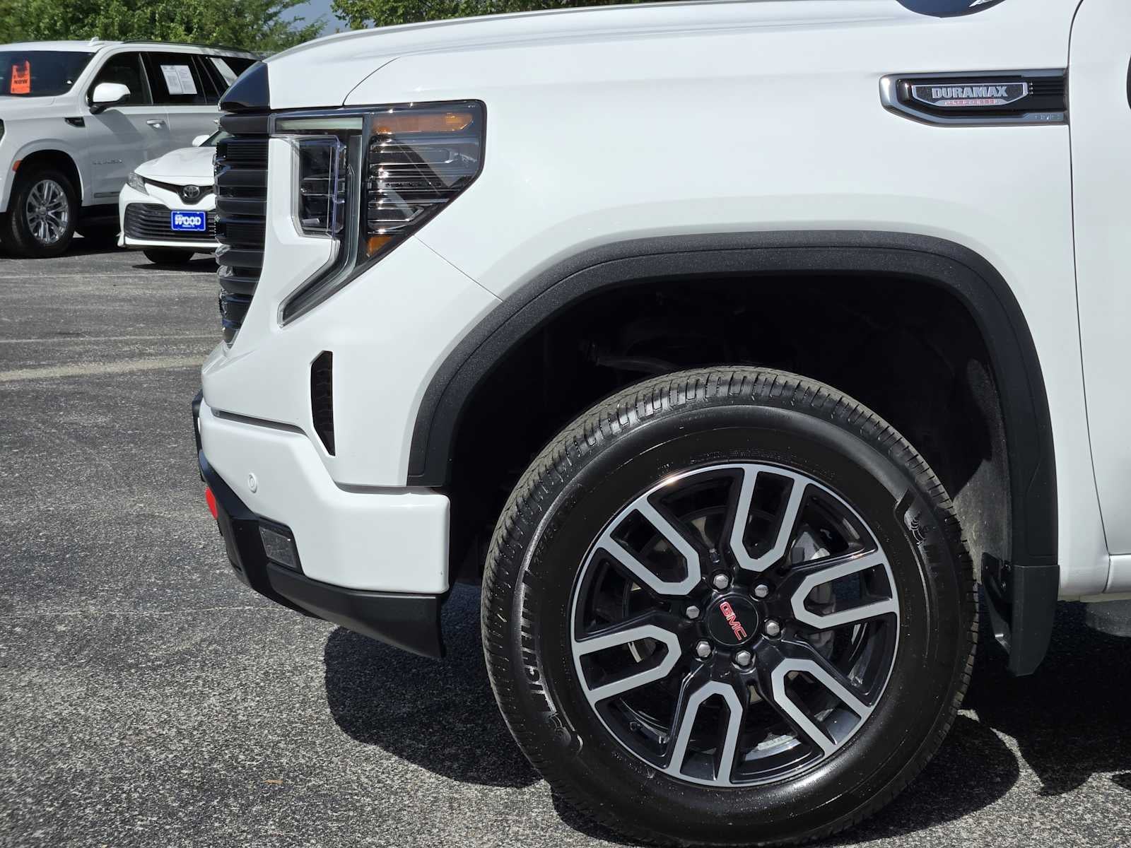 2025 GMC Sierra 1500 AT4